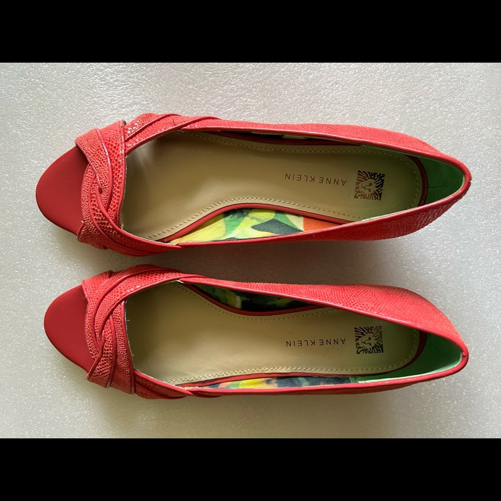Anne Klein Peach Open Toe Shoes New